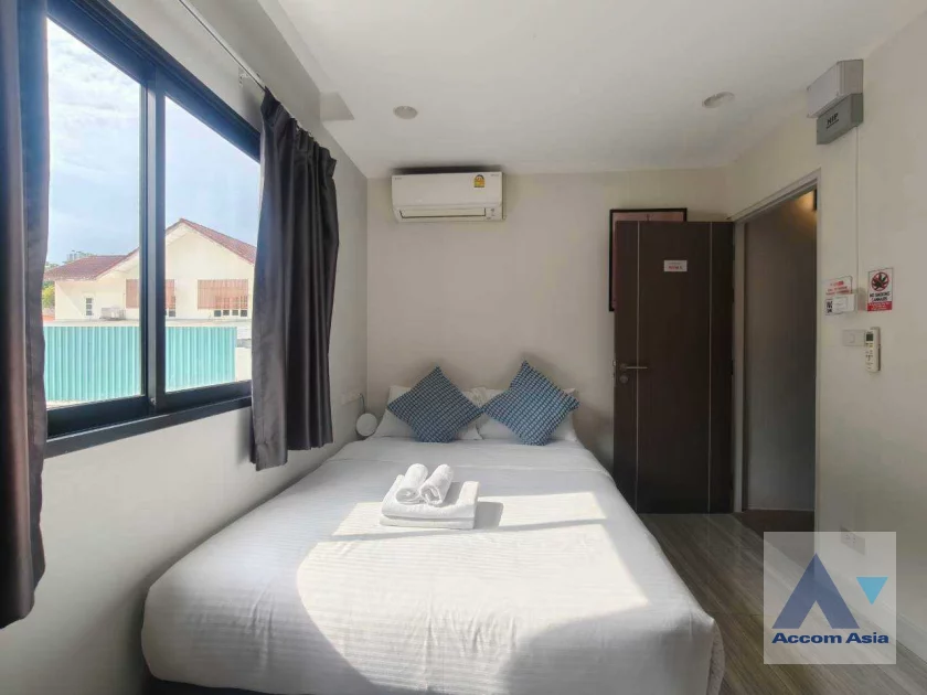 24  5 br House For Rent in Sukhumvit ,Bangkok BTS Thong Lo AA43569