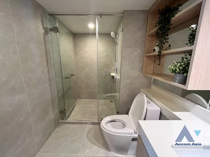 14  2 br Apartment For Rent in Sukhumvit ,Bangkok BTS Asok at Comfortable of Living Space AA43576