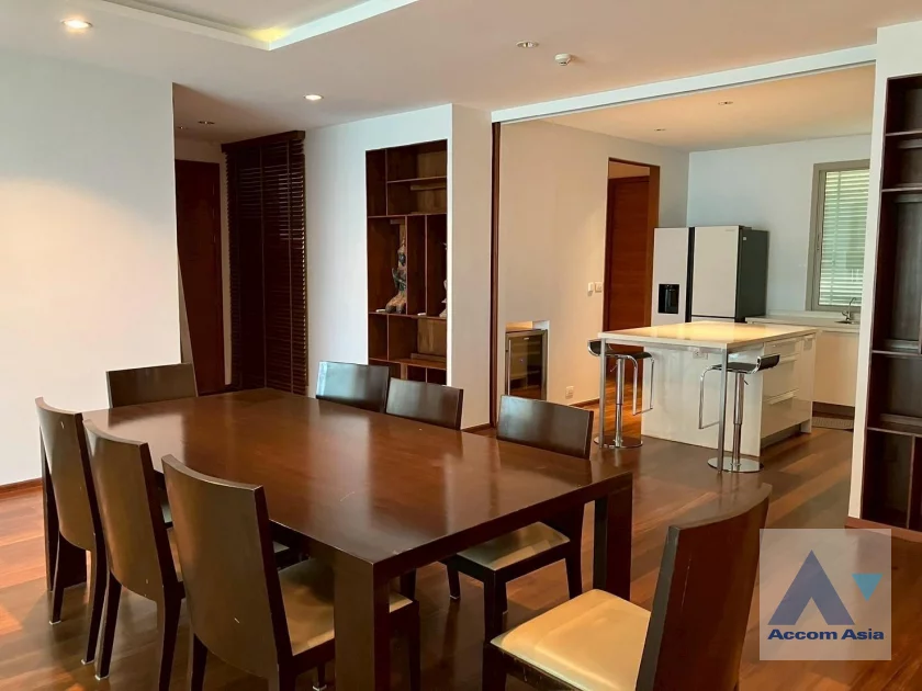 unit 3 Bedrooms  Condominium For Rent in Sukhumvit, Bangkok  near BTS Phra khanong (AA43582)