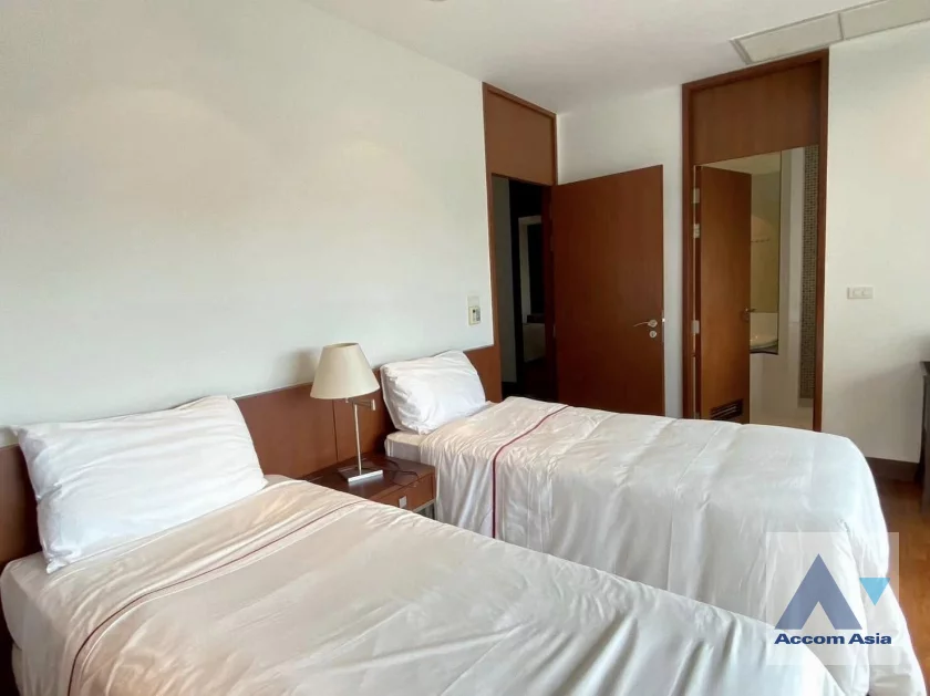 11  3 br Apartment For Rent in Ploenchit ,Bangkok BTS Ploenchit at Elegance and Traditional Luxury AA43780