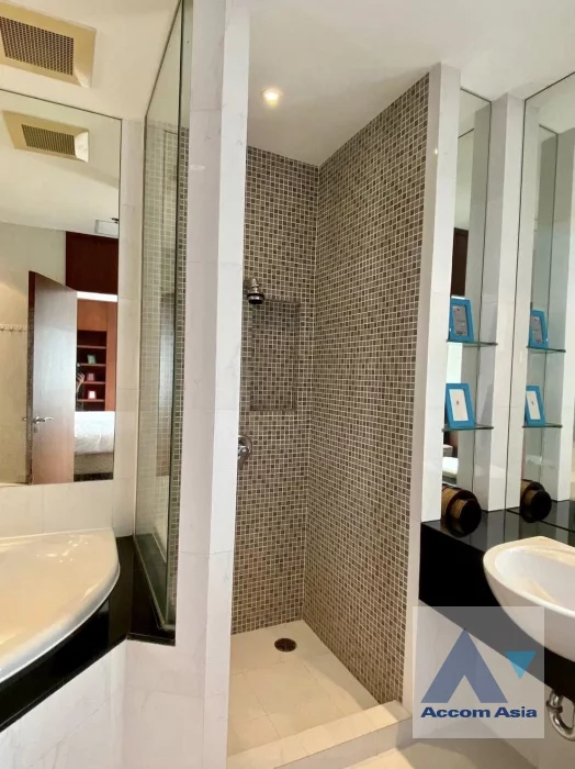 14  3 br Apartment For Rent in Ploenchit ,Bangkok BTS Ploenchit at Elegance and Traditional Luxury AA43780