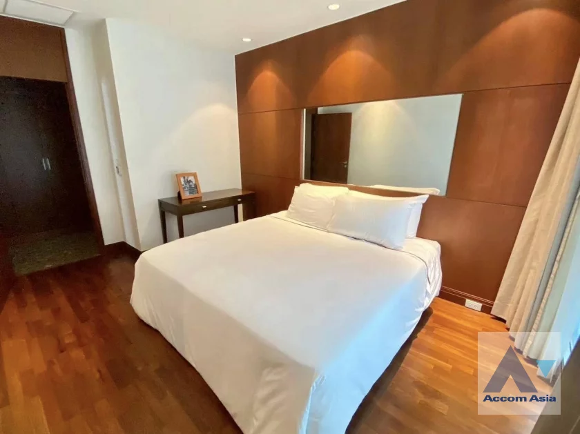 17  3 br Apartment For Rent in Ploenchit ,Bangkok BTS Ploenchit at Elegance and Traditional Luxury AA43780