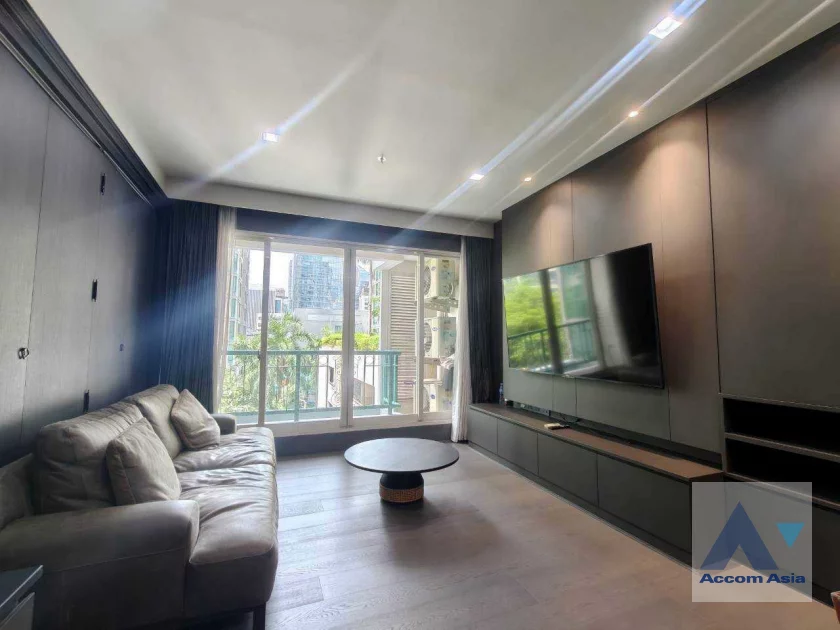 unit 2 Bedrooms  Condominium For Rent & Sale in Ploenchit, Bangkok  near BTS Chitlom (AA43948)