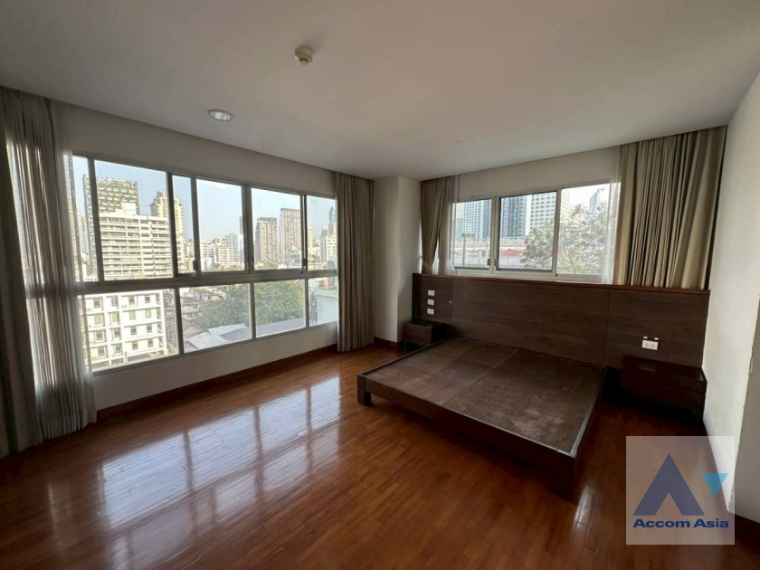 10  3 br Apartment For Rent in Sukhumvit ,Bangkok BTS Ratchadamri at Spacious Living in Asoke – 220 SQ.M. Up AA44179