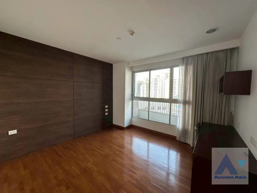 12  3 br Apartment For Rent in Sukhumvit ,Bangkok BTS Asok at Spacious Living in Asoke220 SQ.M. Up AA44179