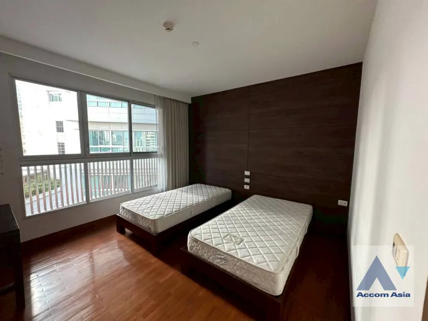 11  3 br Apartment For Rent in Sukhumvit ,Bangkok BTS Asok at Spacious Living in Asoke220 SQ.M. Up AA44179