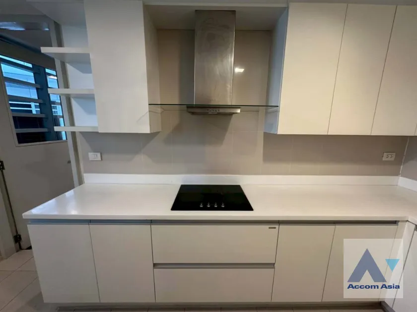 8  3 br Apartment For Rent in Sukhumvit ,Bangkok BTS Asok at Spacious Living in Asoke220 SQ.M. Up AA44179