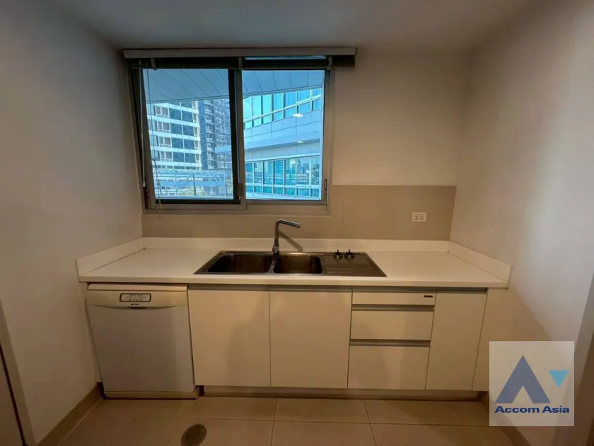 6  3 br Apartment For Rent in Sukhumvit ,Bangkok BTS Asok at Spacious Living in Asoke220 SQ.M. Up AA44179