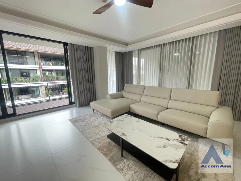 6  4 br Apartment For Rent in Sukhumvit ,Bangkok BTS Phrom Phong at Fully Facilities AA44235