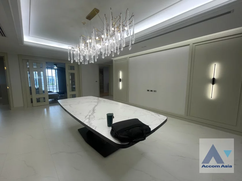 5  4 br Apartment For Rent in Sukhumvit ,Bangkok BTS Phrom Phong at Fully Facilities AA44235