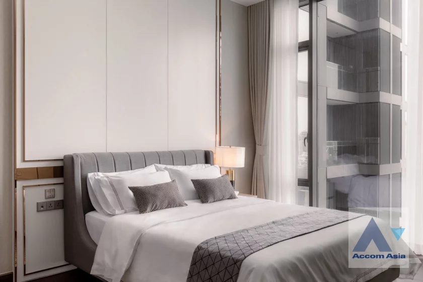10  2 br Condominium for rent and sale in Sukhumvit ,Bangkok BTS Nana at Q1 Sukhumvit AA44271