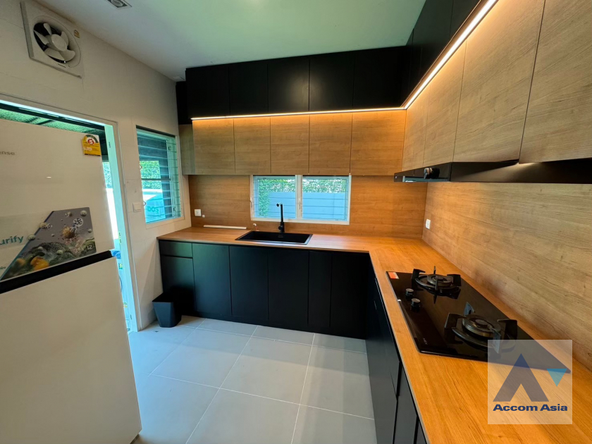 8  4 br House For Rent in Pattanakarn ,Bangkok BTS Bang Na at Manthana Bangna Wongwaen AA44358