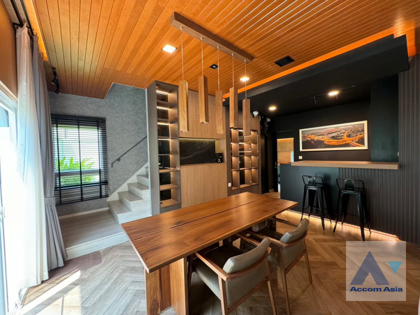 7  4 br House For Rent in Pattanakarn ,Bangkok BTS Bang Na at Manthana Bangna Wongwaen AA44358