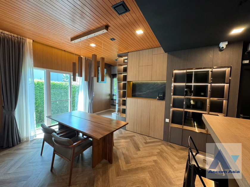 5  4 br House For Rent in Pattanakarn ,Bangkok BTS Bang Na at Manthana Bangna Wongwaen AA44358