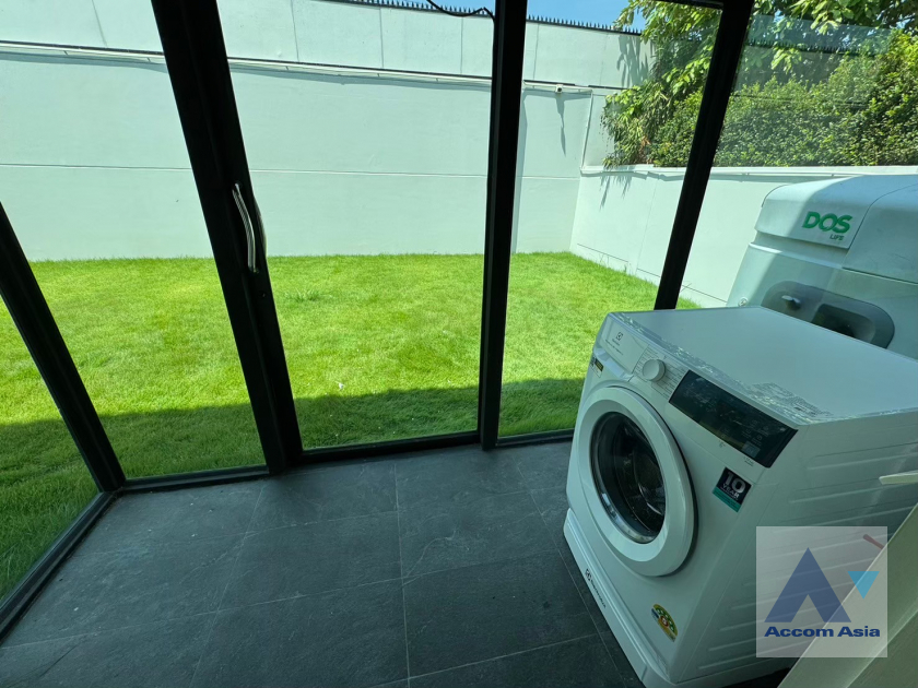 16  4 br House For Rent in Pattanakarn ,Bangkok BTS Bang Na at Manthana Bangna Wongwaen AA44358