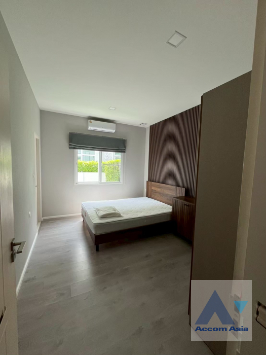14  4 br House For Rent in Pattanakarn ,Bangkok BTS Bang Na at Manthana Bangna Wongwaen AA44358
