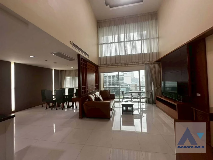 4  3 br Apartment For Rent in Sukhumvit ,Bangkok BTS Ekkamai at Low Rise Residence AA44367