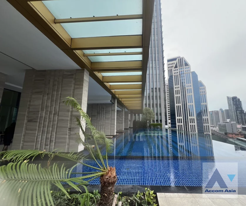  2  2 br Condominium For Sale in Sukhumvit ,Bangkok BTS Nana at Q1 Sukhumvit AA44417