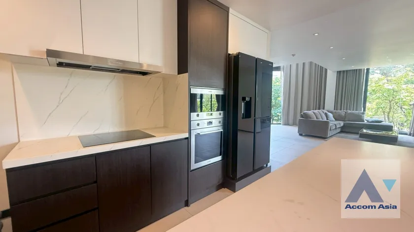 5  3 br Apartment For Rent in Sukhumvit ,Bangkok BTS Phrom Phong at Modern Brand New Apartment AA44583