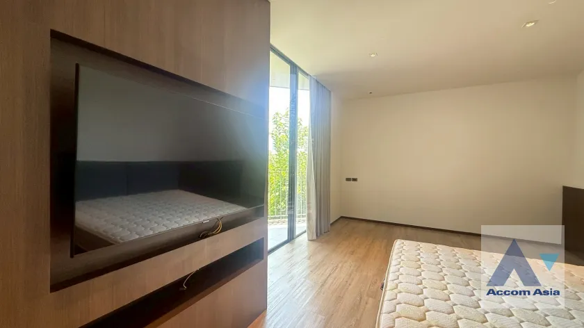 11  3 br Apartment For Rent in Sukhumvit ,Bangkok BTS Phrom Phong at Modern Brand New Apartment AA44583