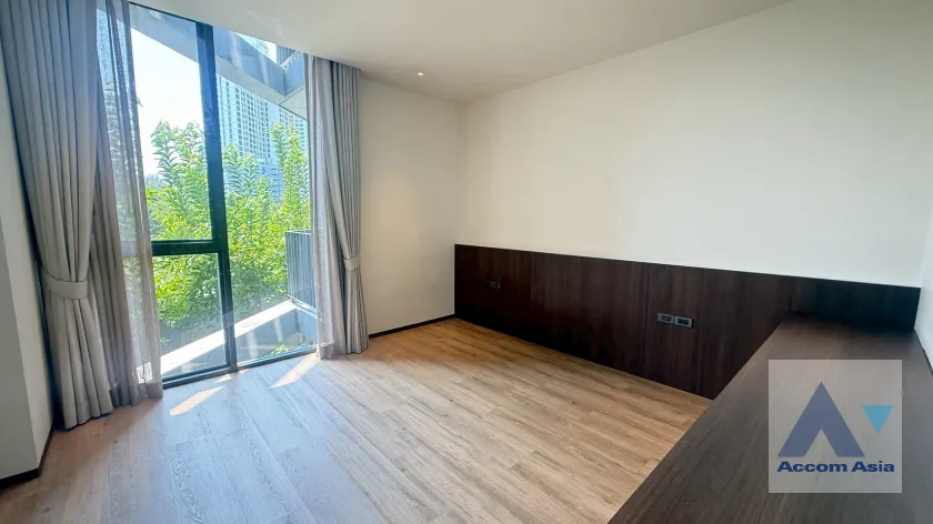 15  3 br Apartment For Rent in Sukhumvit ,Bangkok BTS Phrom Phong at Modern Brand New Apartment AA44583