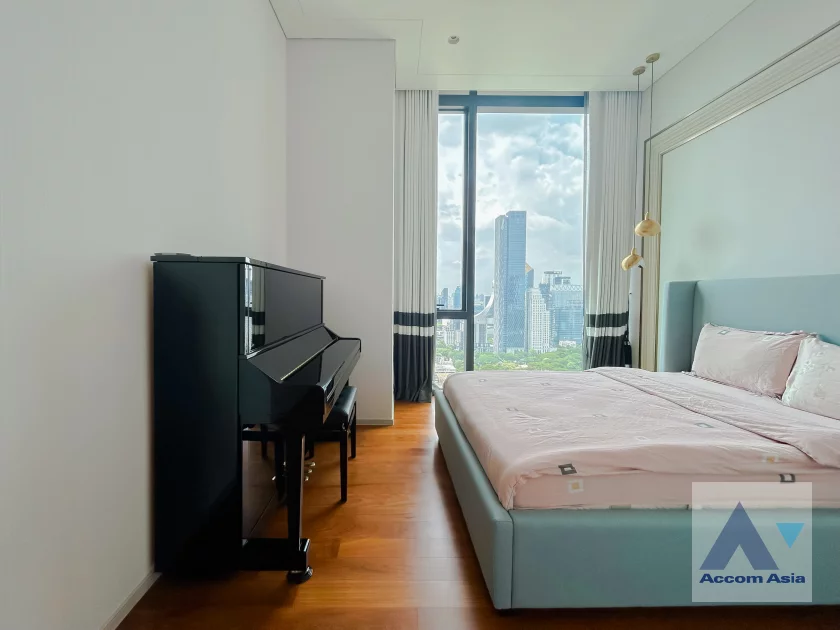 19  3 br Condominium For Sale in Ploenchit ,Bangkok BTS Chitlom at The Residences at Sindhorn Kempinski Hotel Bangkok AA44600