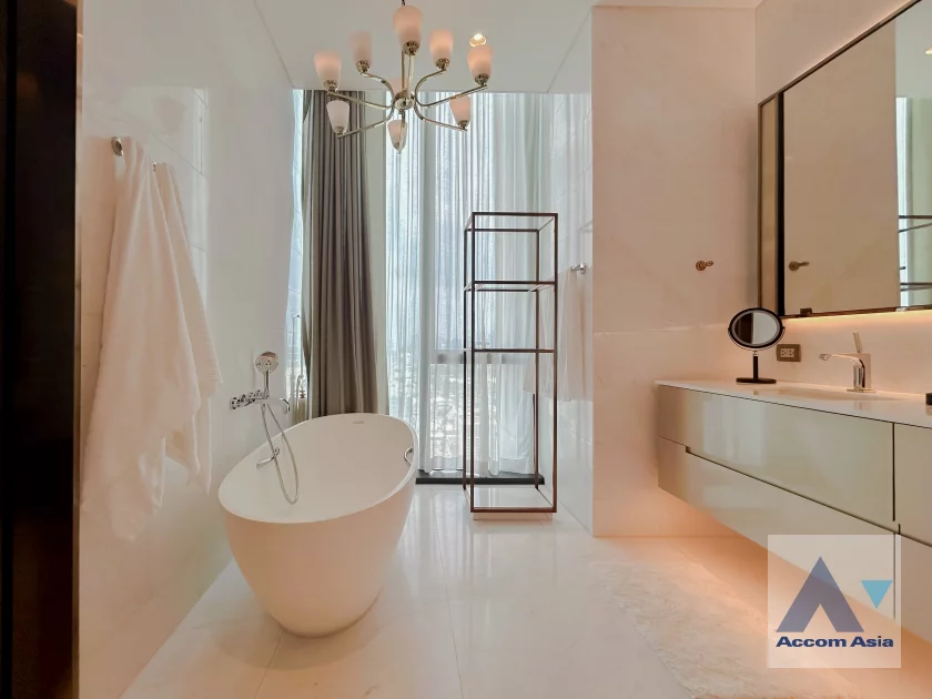 28  3 br Condominium For Sale in Ploenchit ,Bangkok BTS Chitlom at The Residences at Sindhorn Kempinski Hotel Bangkok AA44600