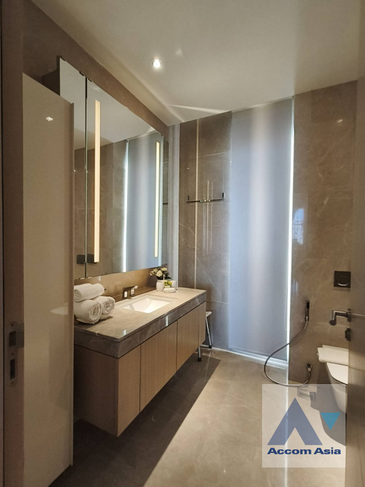 21  2 br Condominium For Rent in Charoen Nakhon ,Bangkok BTS Krung Thon Buri at Magnolias Waterfront Residences AA44657