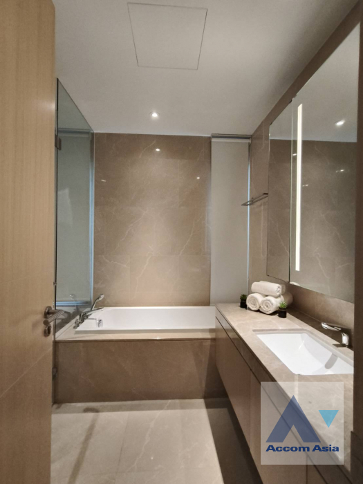 25  2 br Condominium For Rent in Charoen Nakhon ,Bangkok BTS Krung Thon Buri at Magnolias Waterfront Residences AA44657