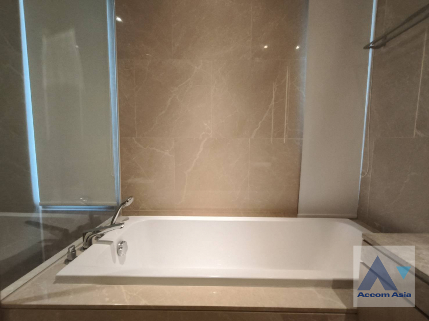 24  2 br Condominium For Rent in Charoen Nakhon ,Bangkok BTS Krung Thon Buri at Magnolias Waterfront Residences AA44657