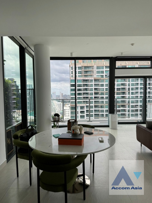 8  2 br Condominium For Sale in Sathorn ,Bangkok BTS Chong Nonsi at Tait 12 AA44692