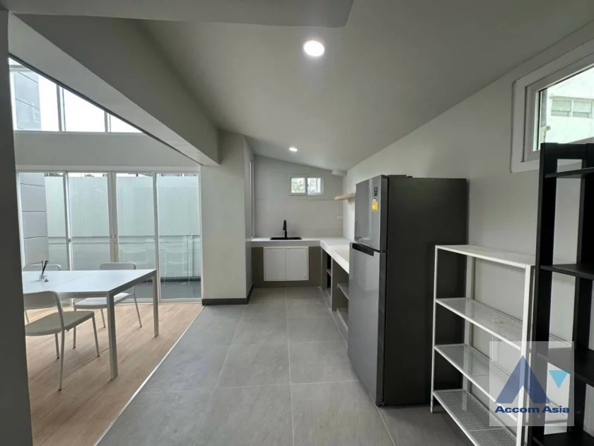 9  3 br Townhouse For Rent in Sukhumvit ,Bangkok BTS Phra khanong AA44795