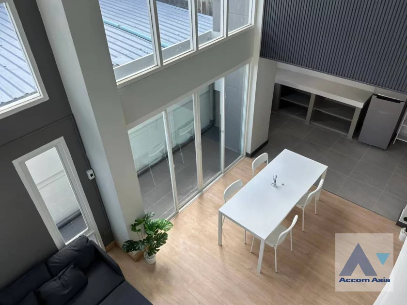 7  3 br Townhouse For Rent in Sukhumvit ,Bangkok BTS Phra khanong AA44795