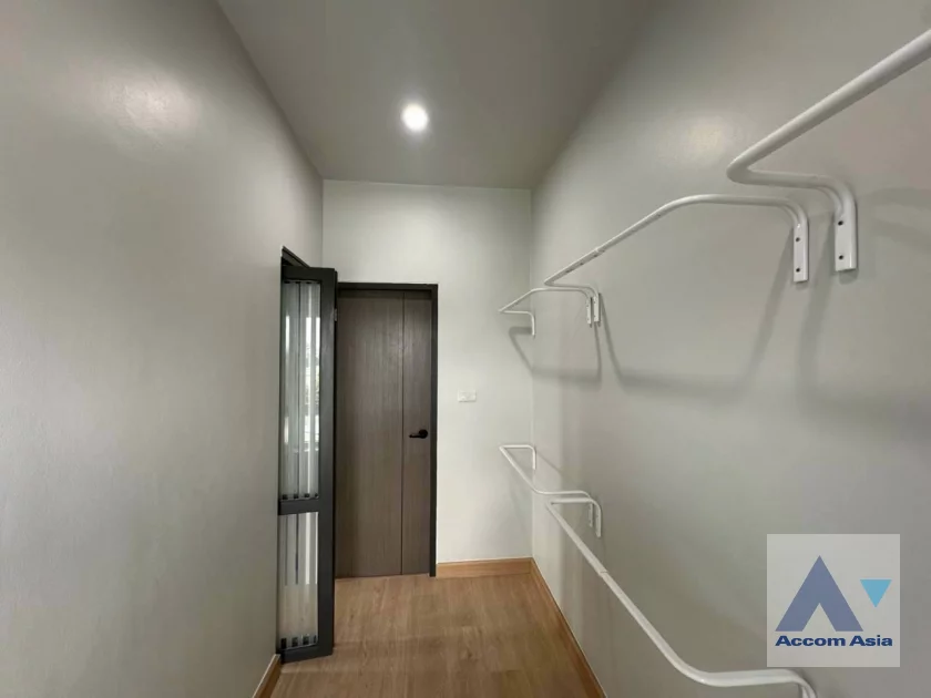 23  3 br Townhouse For Rent in Sukhumvit ,Bangkok BTS Phra khanong AA44795