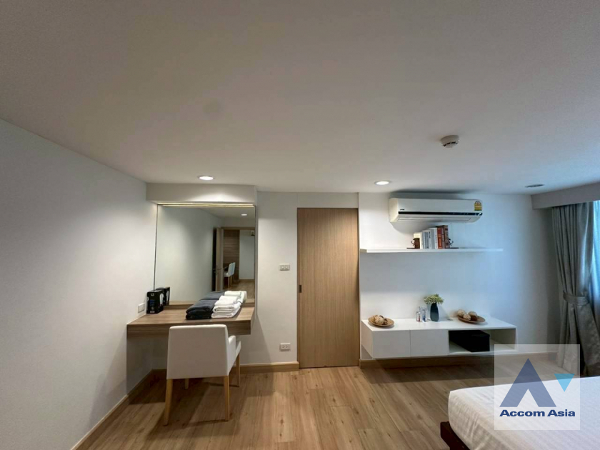 15  1 br Apartment For Rent in Ploenchit ,Bangkok BTS Ploenchit at Residence of Bangkok AA44820