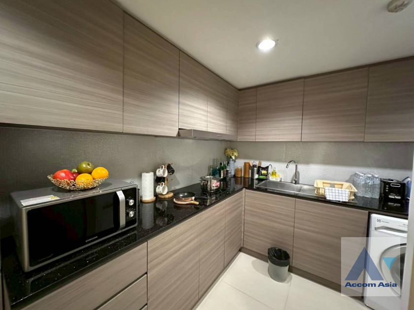 9  1 br Apartment For Rent in Ploenchit ,Bangkok BTS Ploenchit at Residence of Bangkok AA44820