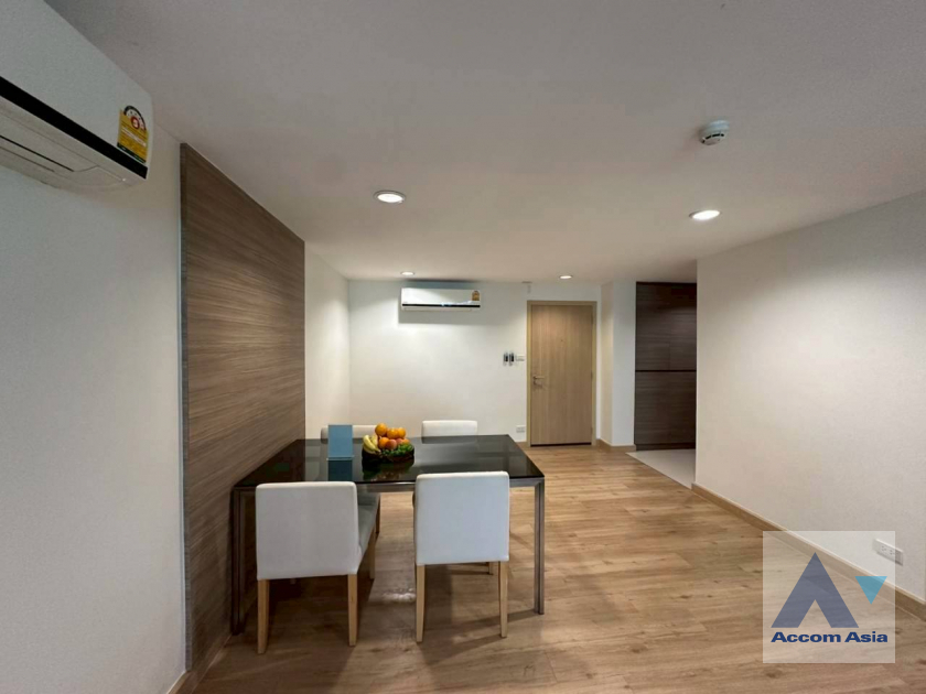 7  1 br Apartment For Rent in Ploenchit ,Bangkok BTS Ploenchit at Residence of Bangkok AA44820