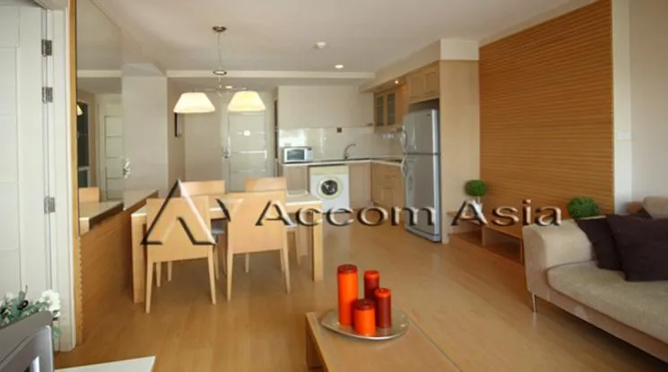 unit 2 Bedrooms  Condominium For Rent in Sukhumvit, Bangkok  near BTS Ekkamai (25907)