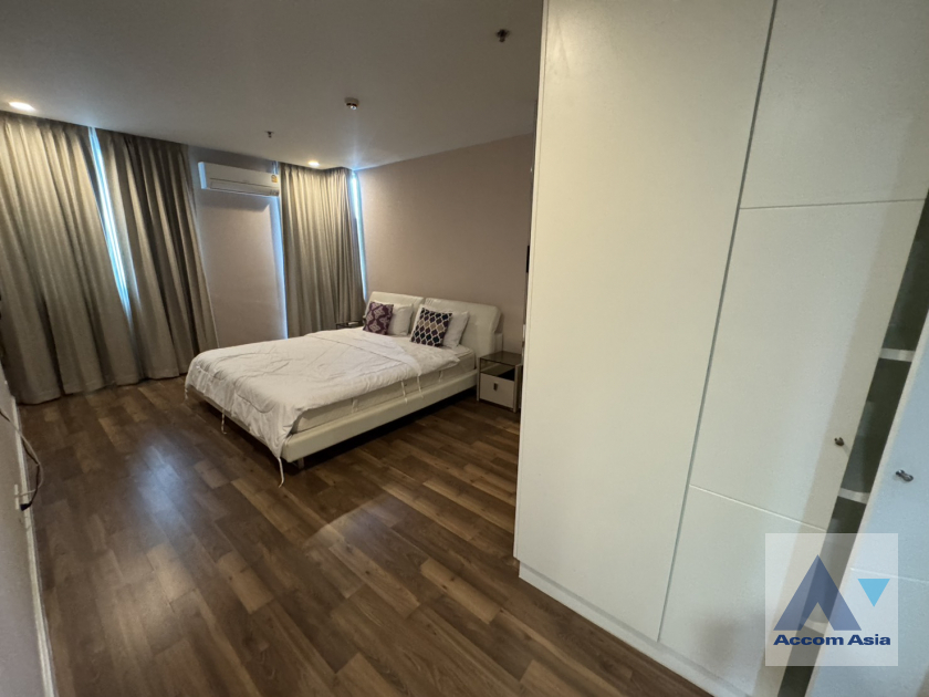 6  2 br Condominium For Rent in Ploenchit ,Bangkok BTS Ratchadamri at The Rajdamri AA44889