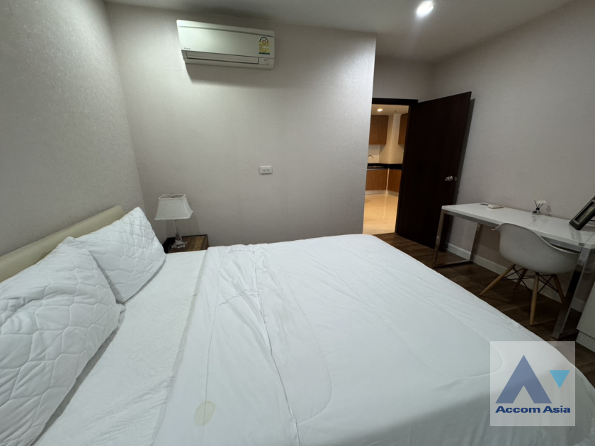 8  2 br Condominium For Rent in Ploenchit ,Bangkok BTS Ratchadamri at The Rajdamri AA44889