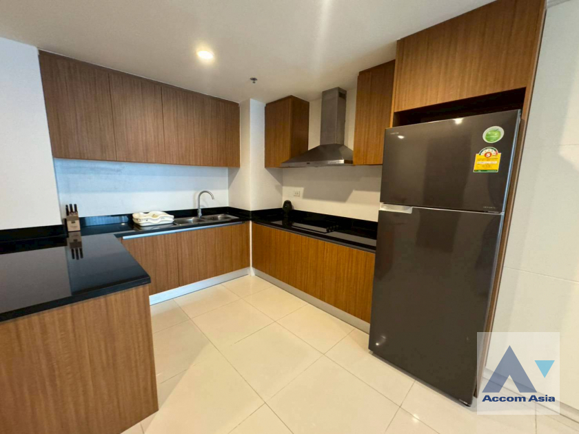 5  2 br Condominium For Rent in Ploenchit ,Bangkok BTS Ratchadamri at The Rajdamri AA44889