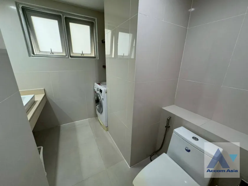 10  2 br Condominium For Rent in Ploenchit ,Bangkok BTS Ratchadamri at The Rajdamri AA44889