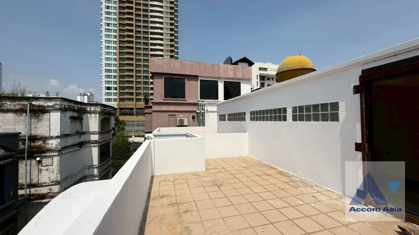 20  5 br Townhouse for rent and sale in Sukhumvit ,Bangkok BTS Phrom Phong AA45071
