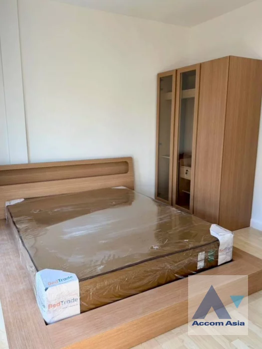 10  3 br Townhouse For Rent in Pattanakarn ,Bangkok BTS On Nut at Areeya Mandarina 77 AA45108