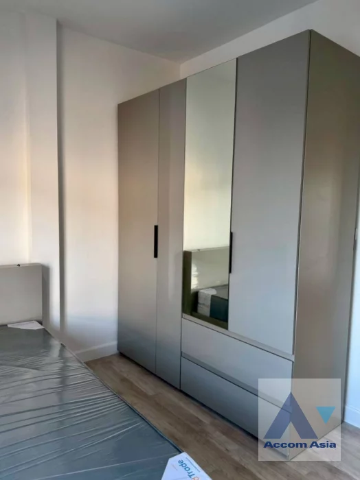 17  3 br Townhouse For Rent in Pattanakarn ,Bangkok BTS On Nut at Areeya Mandarina 77 AA45108