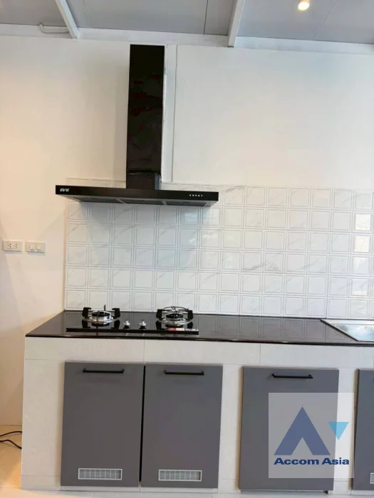 7  3 br Townhouse For Rent in Pattanakarn ,Bangkok BTS On Nut at Areeya Mandarina 77 AA45108