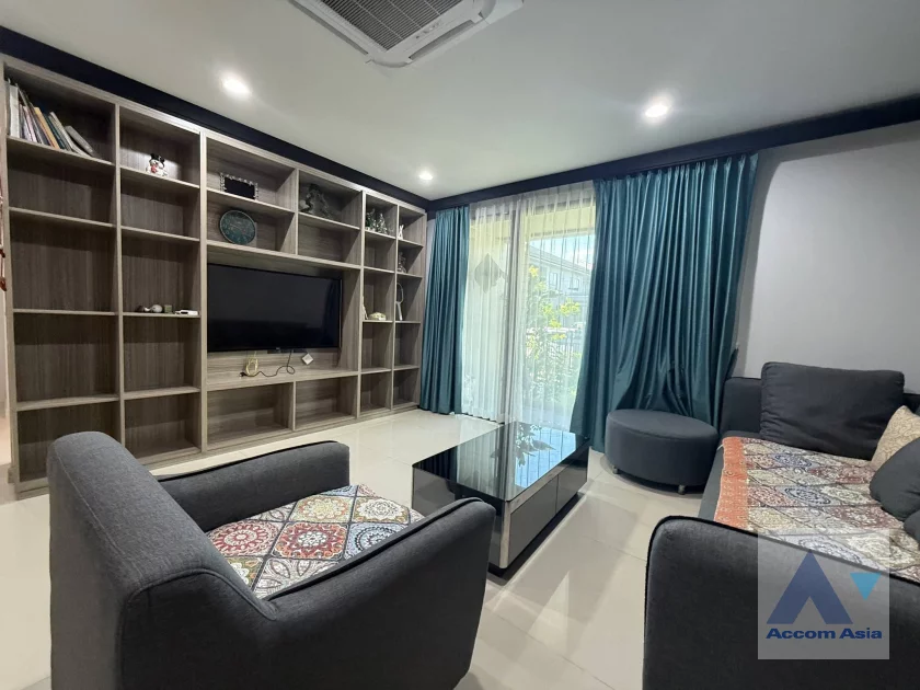 7  4 br House For Rent in Krungthep Kreetha ,Bangkok ARL Ban Thap Chang at Setthasiri Krungthep Kreetha 2 AA45130