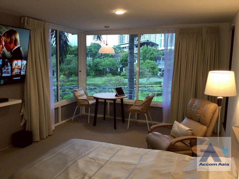 7  4 br House For Sale in  ,Bangkok  at Noble Thara Phatthanakan Village AA45146