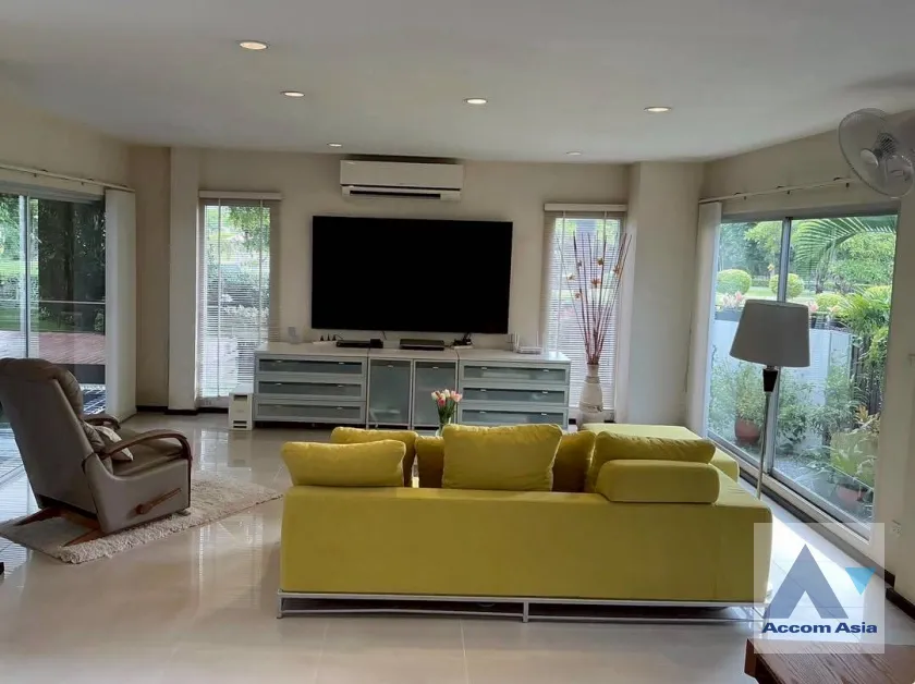 unitPrivate Swimming Pool |  4 Bedrooms  House For Sale in Pattanakarn, Bangkok  (AA45146)