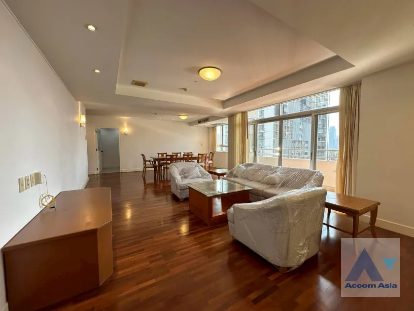 unitPet friendly |  3 Bedrooms  Apartment For Rent & Sale in Sukhumvit, Bangkok  near BTS Phrom Phong (AA45147)
